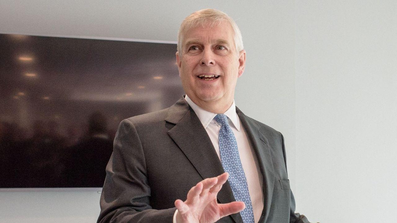 Photo of Andrew Windsor