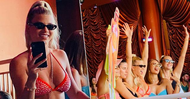 Scott Disick Galpal Sofia Richie Celebrates 21st Birthday