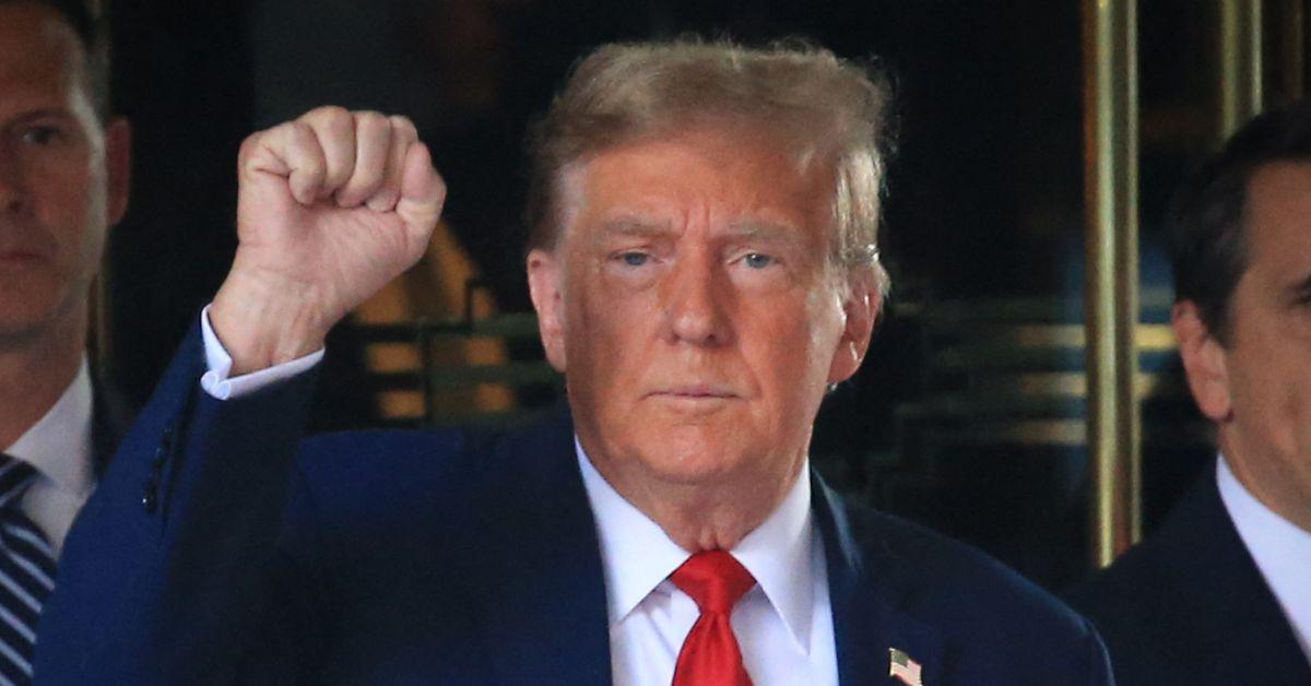 Trump Rantin Donald Trump Spends Weekend Ranting About 'Bad' Portrait, George Clooney
