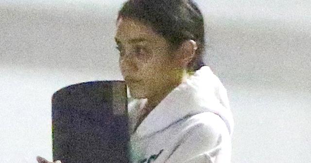 Vanessa Hudgens Dad Dies Yoga