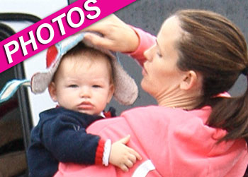 //samuel affleck jennifer akmgsi