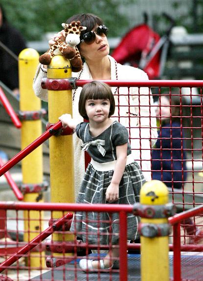 //suri cruise inf