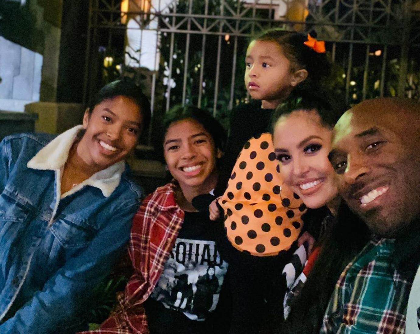 Vanessa Bryant Post Heartbreaking Photo Of Kobe & Gigi Three Days After Deadly Helicopter Crash