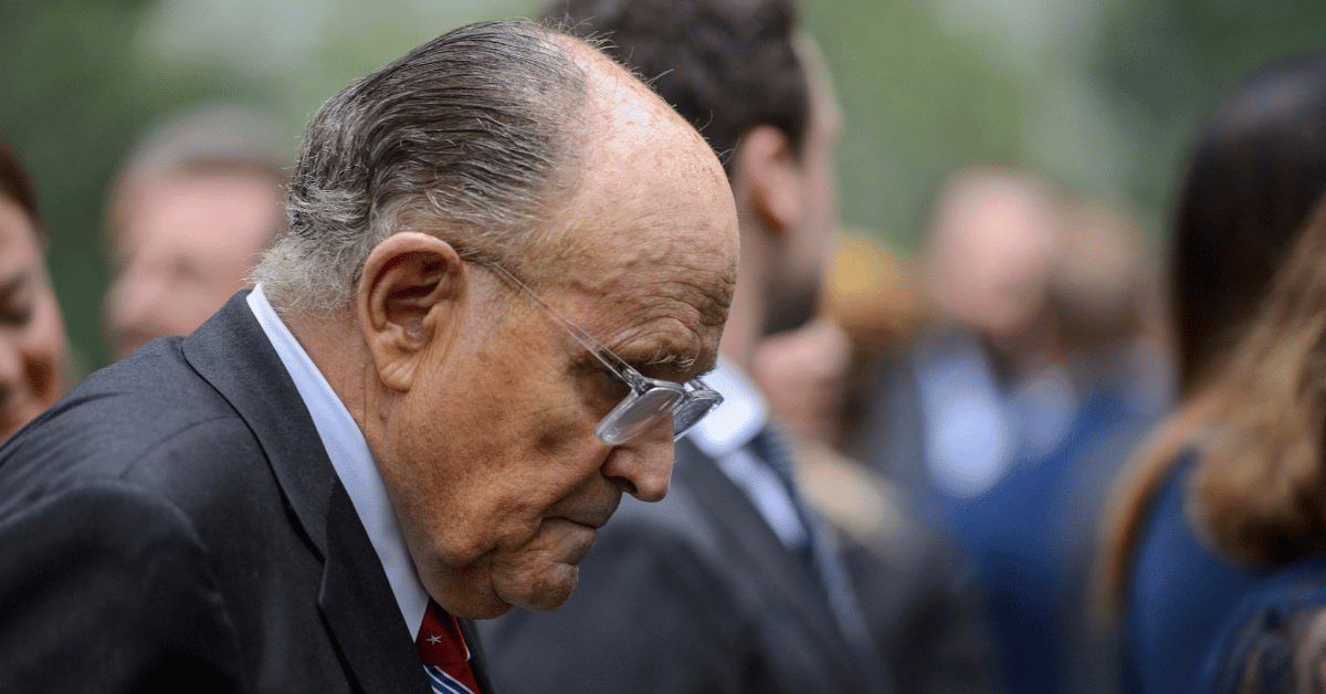 Rudy Giuliani Admits He's Living a 'Nightmare' to Mar-a-Lago Pals - Vimarsana News