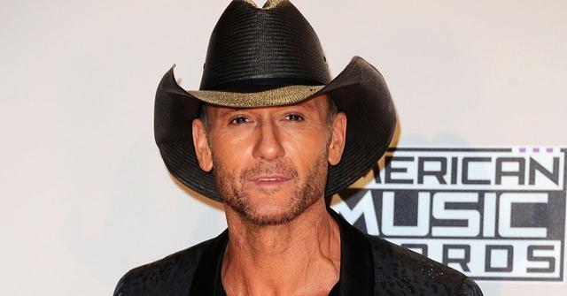 tim mcgraw snubs ex manager carol booth