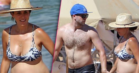 //jamie lynn sigler bikini pregnant baby bump pp