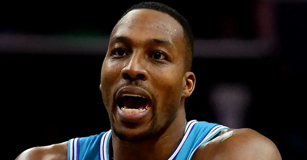 dwight howard accuses assault accuser threatening to call his mom spill secrets