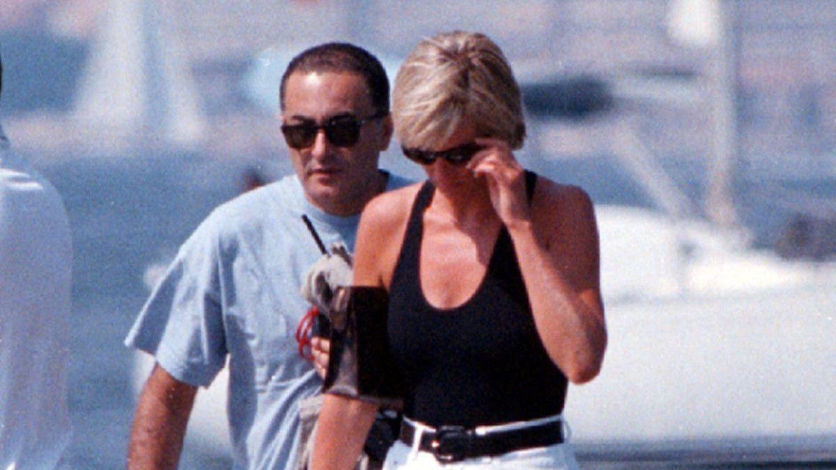 Photo of Dodi Al-Fayed and Princess Diana