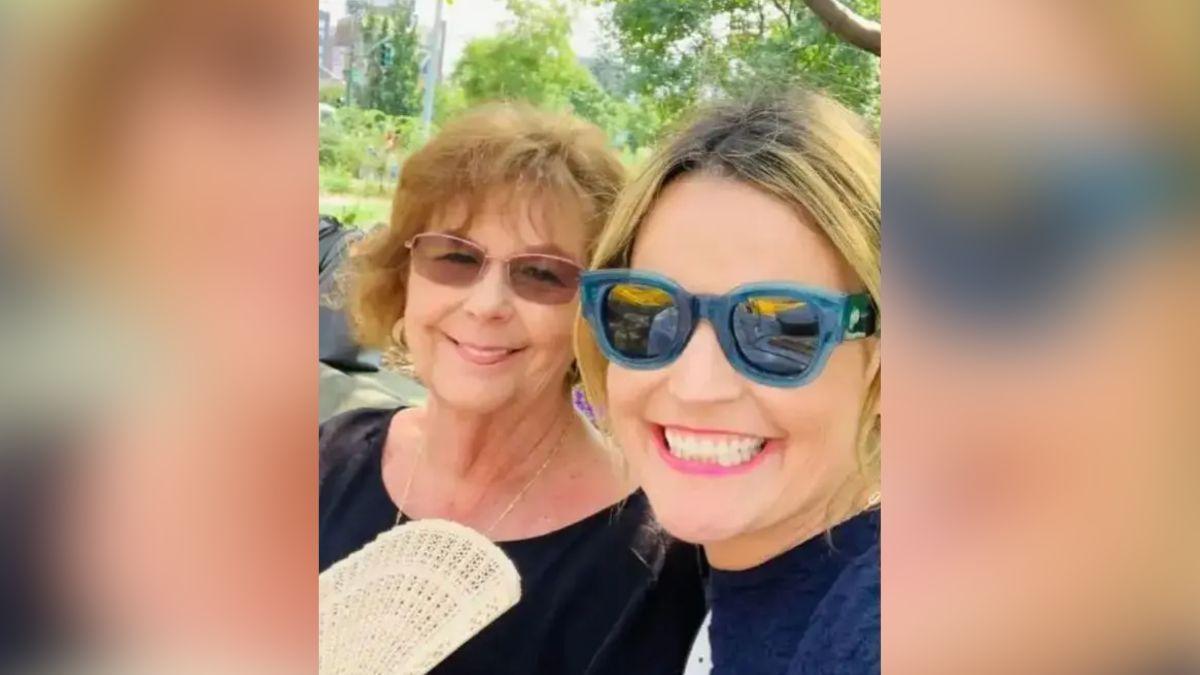 Photo of Savannah Guthrie and mom Nancy
