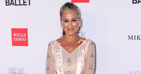 Sarah Jessica Parker eyes a Broadway return in an 'Annie' revival, fueling talk of a stage comeback.