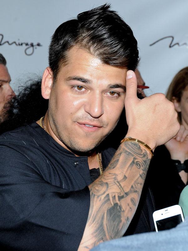 Rob Kardashian Threatens