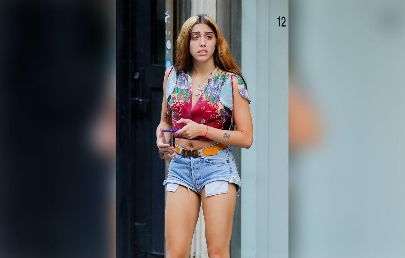 Madonnas Daughter Lourdes Leon Goes Topless At Nyfw