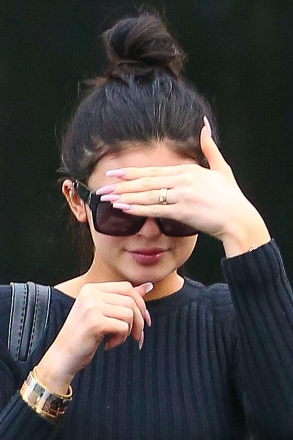 Kylie Jenner Engaged -- Wears Ring At Sephora