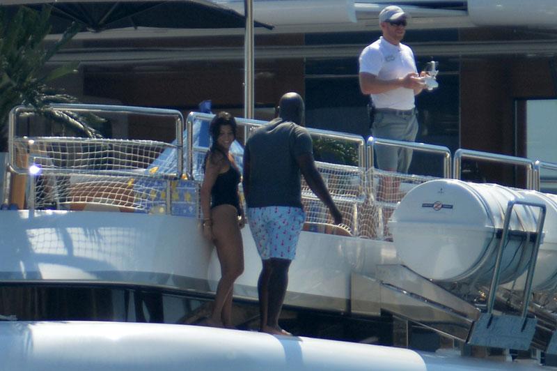 Kourtney Kardashian Swimsuit Butt Italy Vacation Photos