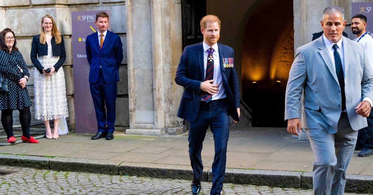 king charles offered prince harry to stay in royal residence uk trip