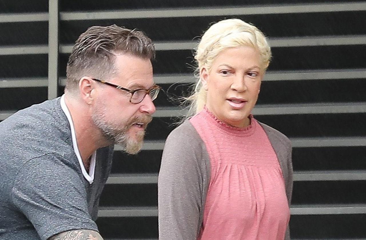 //tori spelling dogs attacked coyotes dean mcdermott pp