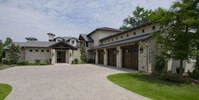 Andy Roddick and Brooklyn Decker's Lakefront Mansion In Austin For $12.5 Million