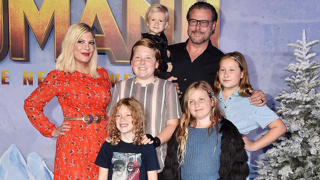 Tori Spelling Denies Using Christmas PJs Kid Pics For Profit