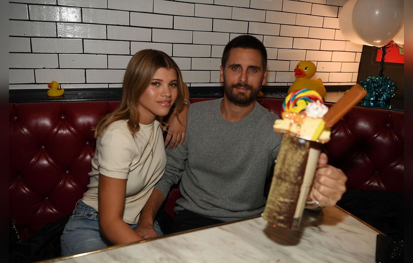 Scott Disick And Sofia Richie Have Dinner In Las Vegas Sugar Factory