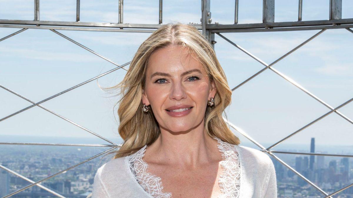 picture of Elisha Cuthbert