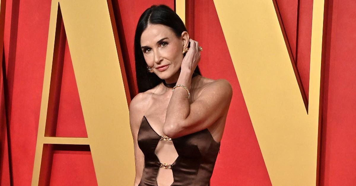 demi moore tells friends she and joe jonas better off as friends