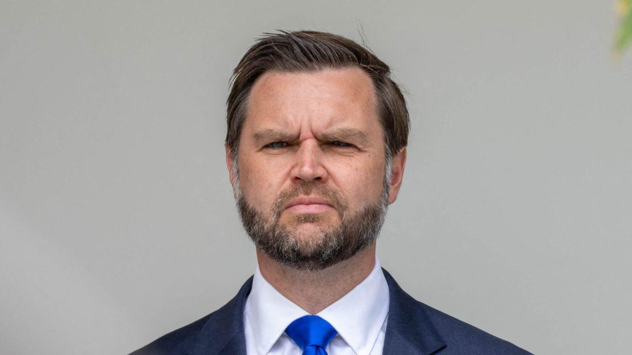 picture of jd vance