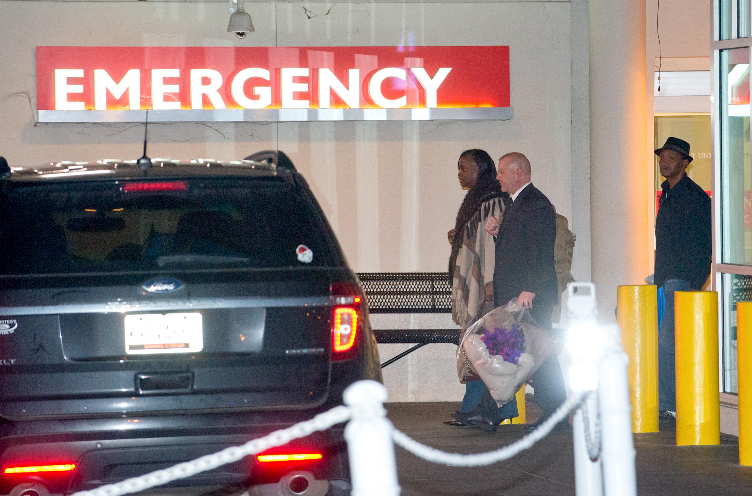 Bobbi Kristina Brown Brain Dead Hospital Rehab