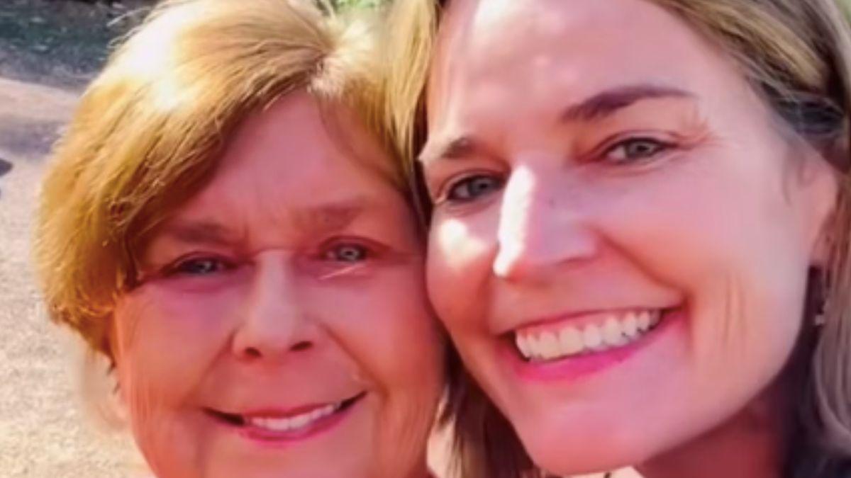 picture of Savannah Guthrie and Nancy Guthrie