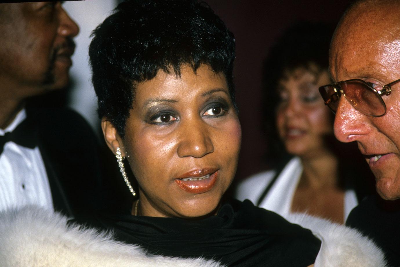 //aretha frankline dead cancer secret surgeries health crisis past