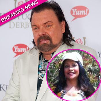 Thomas Kinkade's Wife Granted Restraining Order Against His Mistress