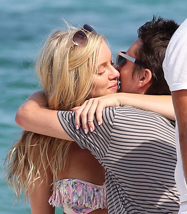 //matt bellamy hot make out pda with girlfriend st tropez