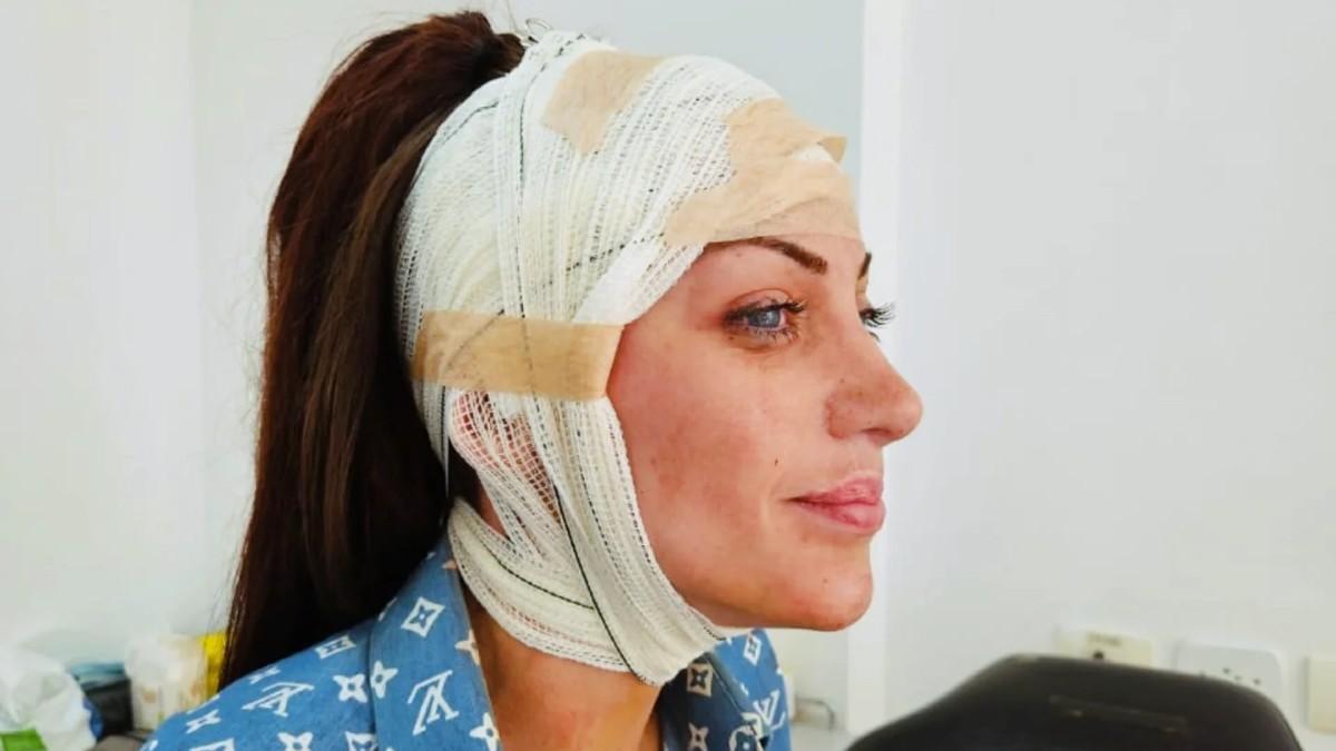 picture of Human Barbie Barbara Jankavski 