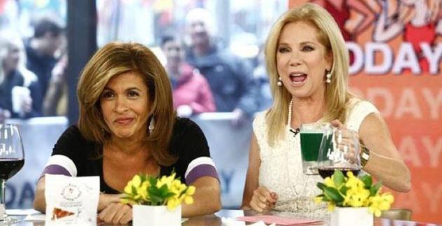 Today Show Hoda Kotb Inks New Multi-Year Contract