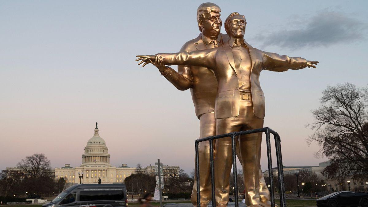 Statues of Donald Trump, Jeffrey Epstein