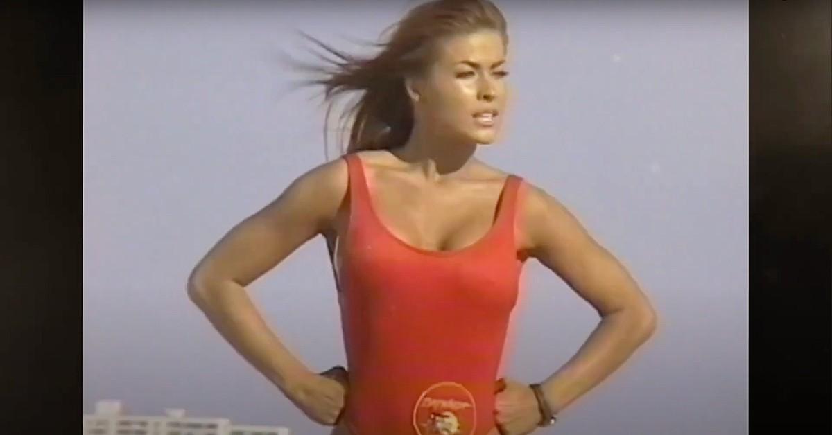 carmen electra baywatch trauma