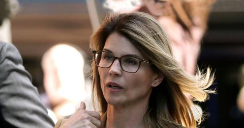 Lori Loughlin Looking Upset Outside Court As She Is Hit With New Charge In College Admissions Scandal