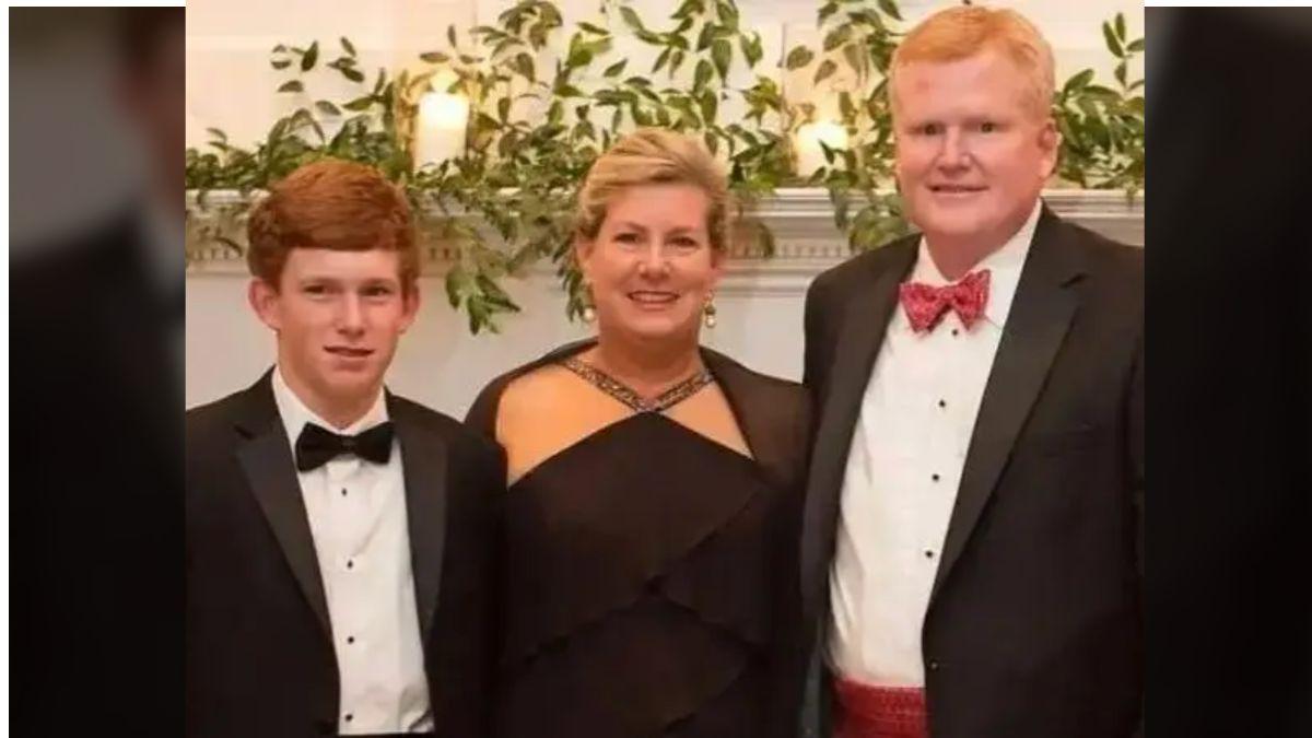 Photo of Murdaugh family