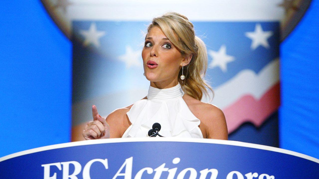 Photo of Carrie Prejean