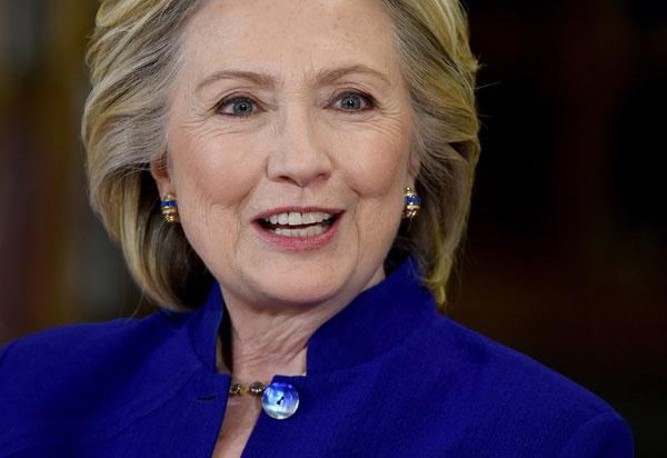 Hillaryklein So Cruel! Bill Clinton Pressured Aging Hillary Into Secret Facelift ...