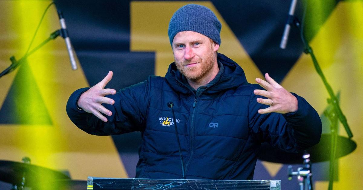 EXCLUSIVE: Prince Harry Accused of 'Using His Son' to Try&hellip;