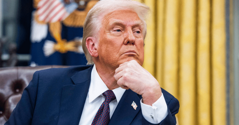 donald trump stares down bishop at post inaugural prayer service