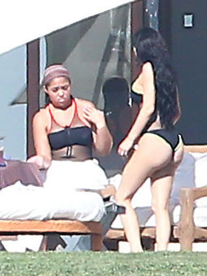 Kylie Jenner Tyga Mexico Bikini Beach King