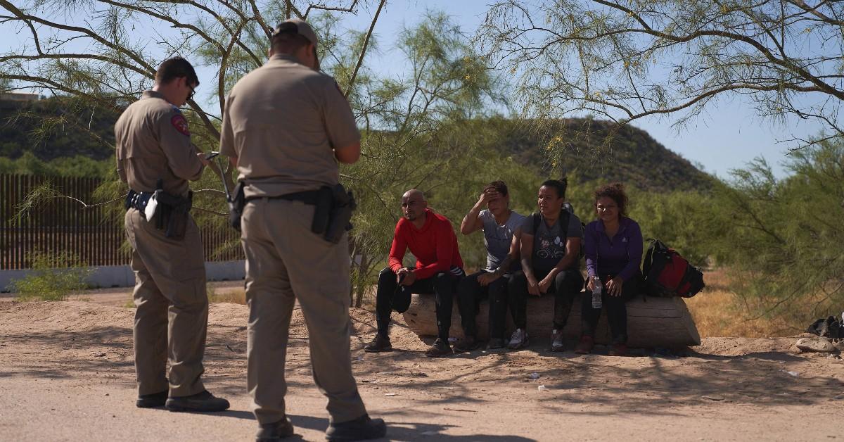 migrants in texas