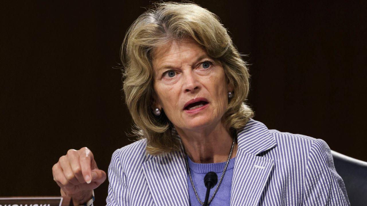 Image Of Lisa Murkowski