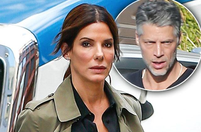 //sandra bullock boyfriend dad dies pp