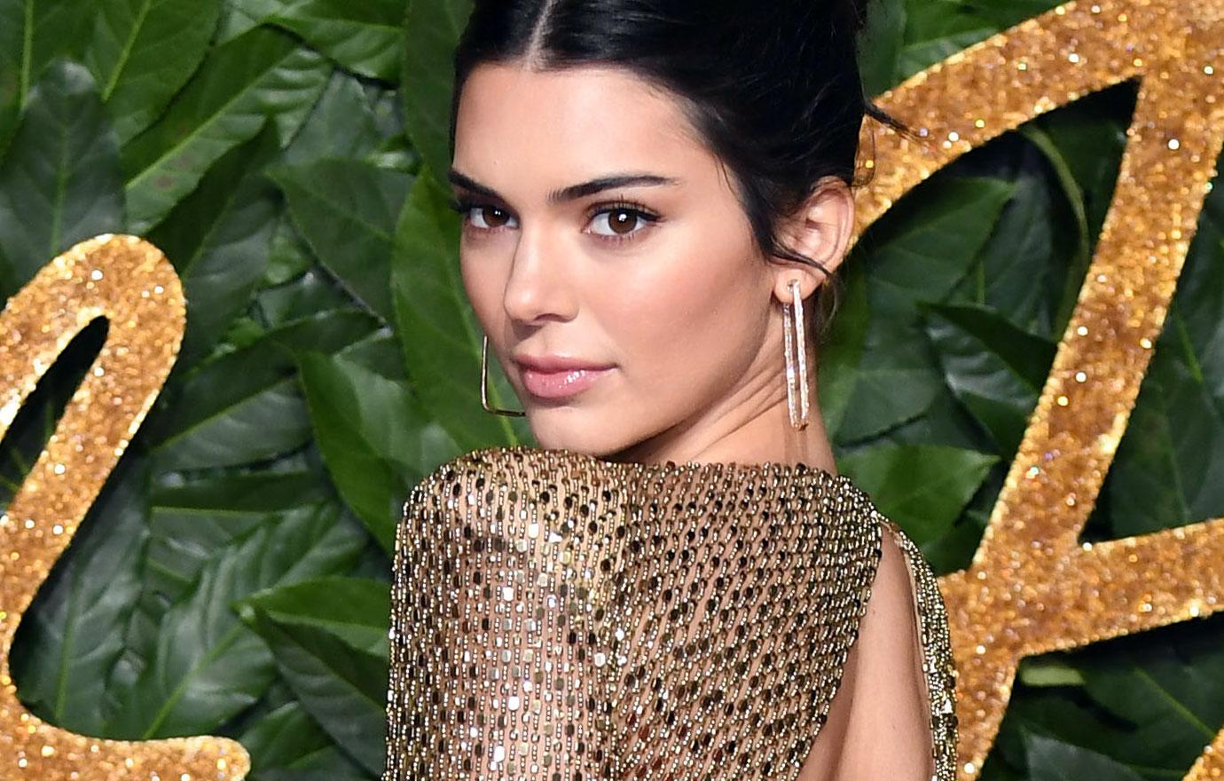 'KUWTK' Mystery: Kendall Jenner Will Reveal Secret About Herself