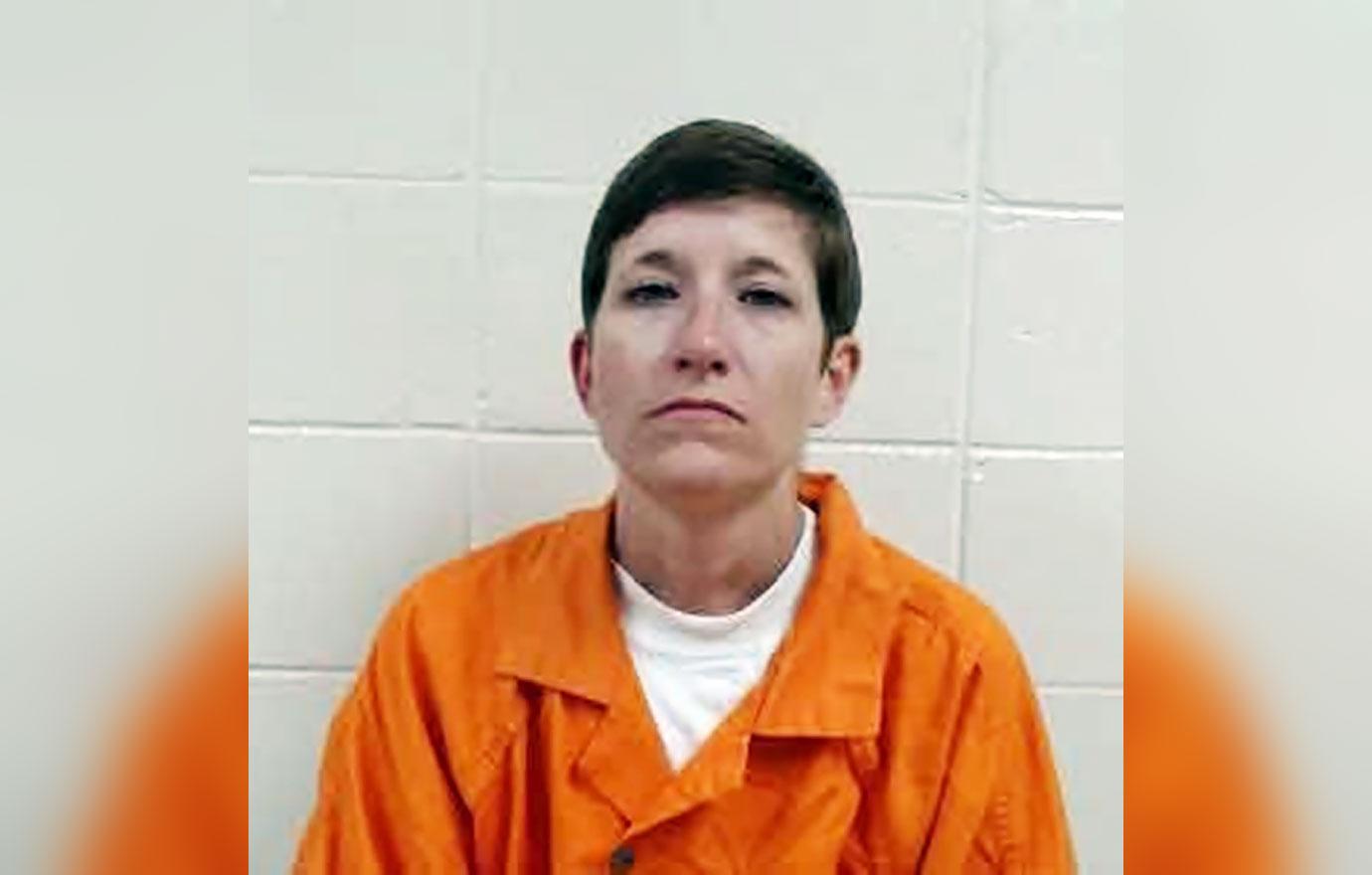 wallace community college kimberly sonanstine jail  charges child sex crimes alabama r