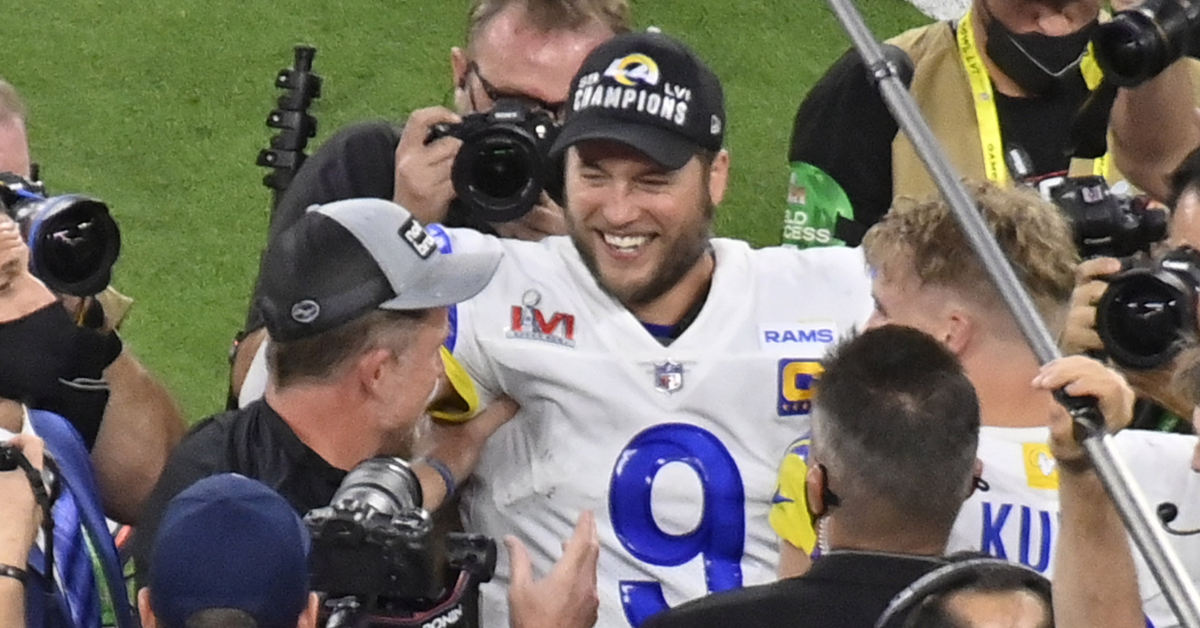 Matthew Stafford explains reaction to photog's parade fall