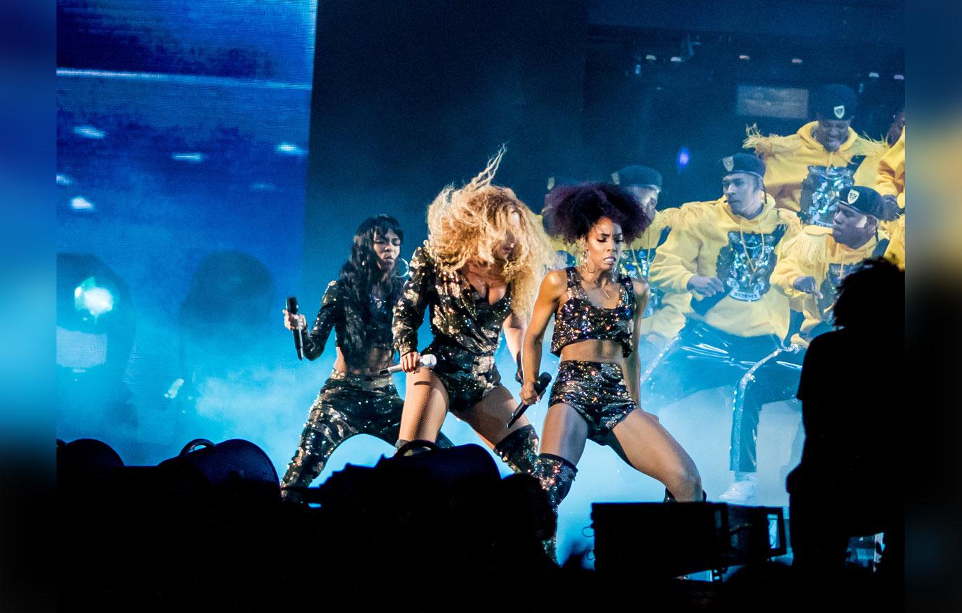 Beyonce Near Wardrobe Malfunction Coachella Destiny's Child Reunion