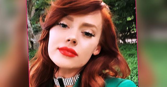 Kathryn Dennis takes a selfie.